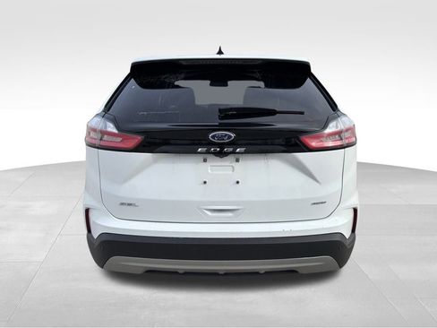 Used 2022 Ford Edge SEL image 5