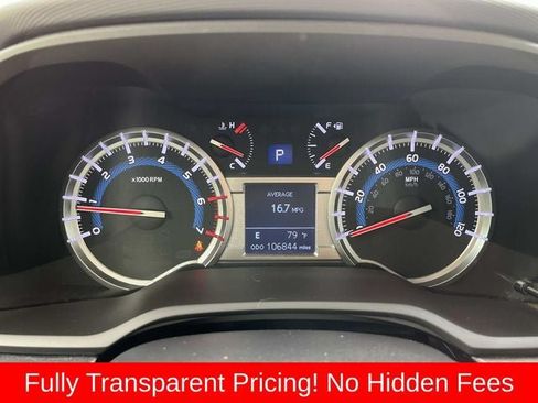 Used 2018 Toyota 4Runner TRD Off-Road AWD/4WD image 33