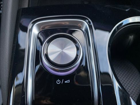 New 2026 Buick Envision Sport Touring AWD/4WD image 17