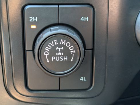 Used 2022 Ford F150 XLT w/ Equipment Group 302A High AWD/4WD image 34