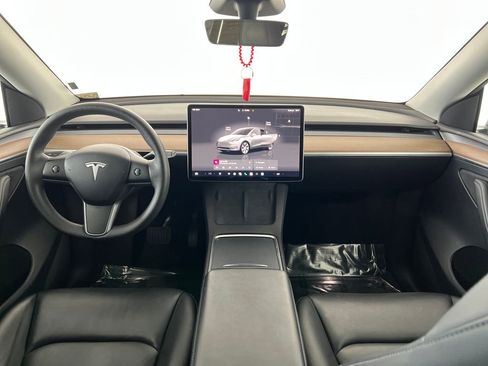 Used 2023 Tesla Model Y Long Range image 15