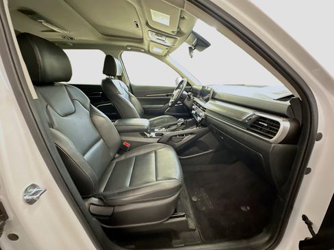 Used 2024 Kia Telluride S w/ S Sunroof Package image 34