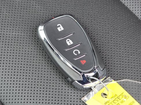 New 2025 Chevrolet Trax RS w/ Driver Confidence Package image 17