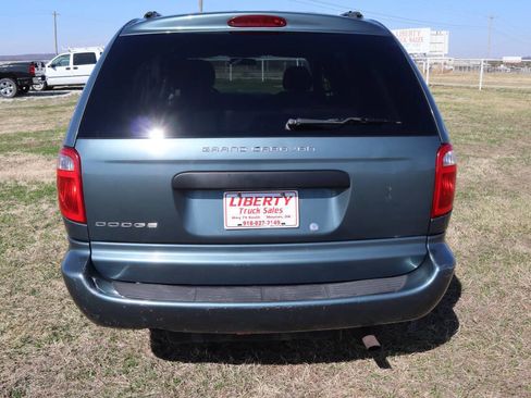Used 2006 Dodge Grand Caravan SE w/ Popular Equipment Group I image 10