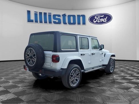 Used 2023 Jeep Wrangler Unlimited Sahara image 3