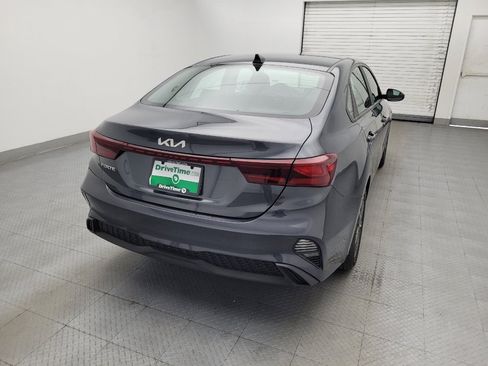 Used 2023 Kia Forte LXS FWD image 7