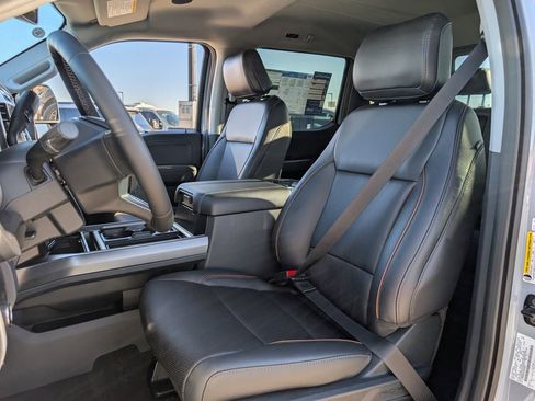 New 2026 Ford F250 Lariat w/ Black Appearance Package image 64