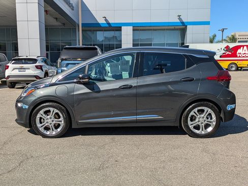 Used 2020 Chevrolet Bolt LT image 8