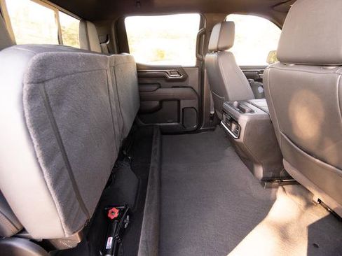 Used 2024 GMC Sierra 1500 AT4 w/ Technology Package image 36