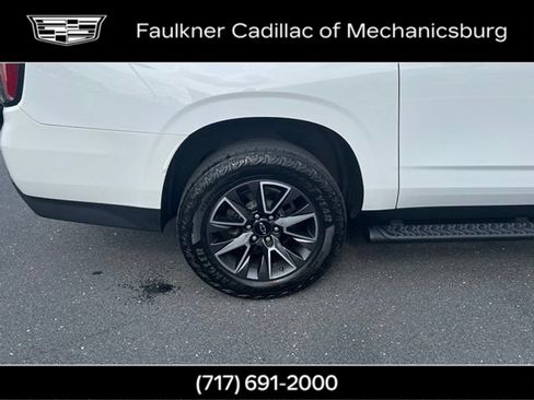 Used 2023 Chevrolet Suburban Z71 w/ Luxury Package AWD/4WD image 37