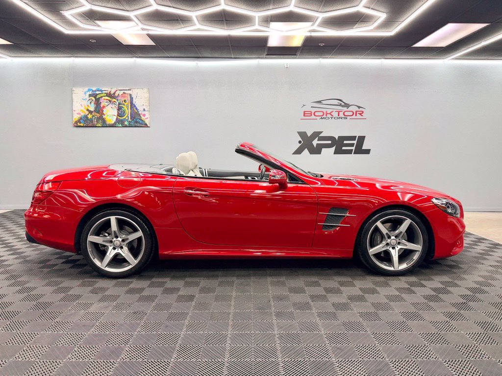 Used 2017 Mercedes-Benz SL 550 w/ Driver Assistance Package image 16