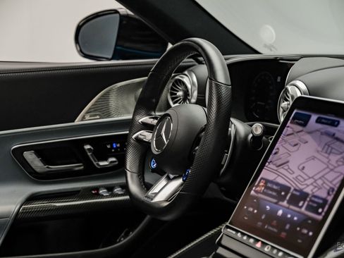 Used 2022 Mercedes-Benz SL 63 AMG 4MATIC image 65