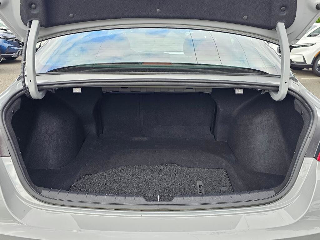 Used 2023 Kia K5 GT-Line w/ GT-Line Premium Package FWD image 18