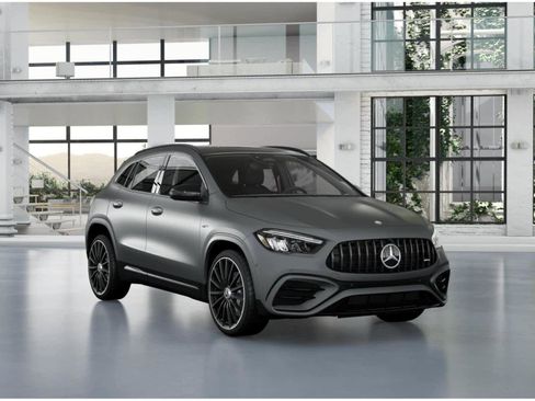 New 2026 Mercedes-Benz GLA 35 AMG 4MATIC image 9