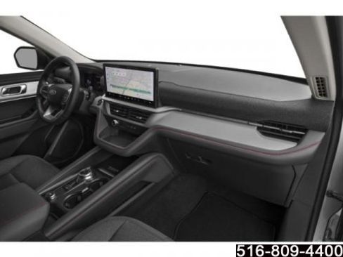 Used 2025 Ford Explorer Active image 15