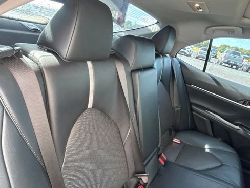 Used 2020 Toyota Camry XSE FWD image 29