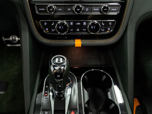 Used 2026 Bentley Bentayga Speed image 35