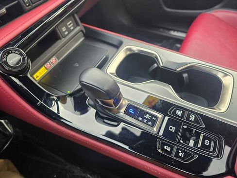 Used 2024 Lexus NX 450h+ AWD w/ Luxury Package image 31