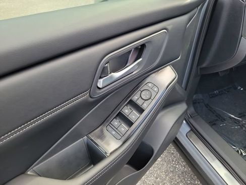 New 2026 Nissan Rogue Dark Armor FWD image 6