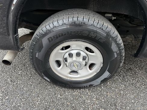 Used 2020 Chevrolet Express 3500 image 16