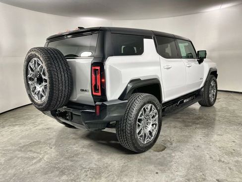 Used 2025 GMC Hummer EV 3X image 8