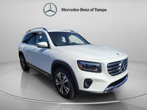 Certified 2025 Mercedes-Benz GLB 250 image 5