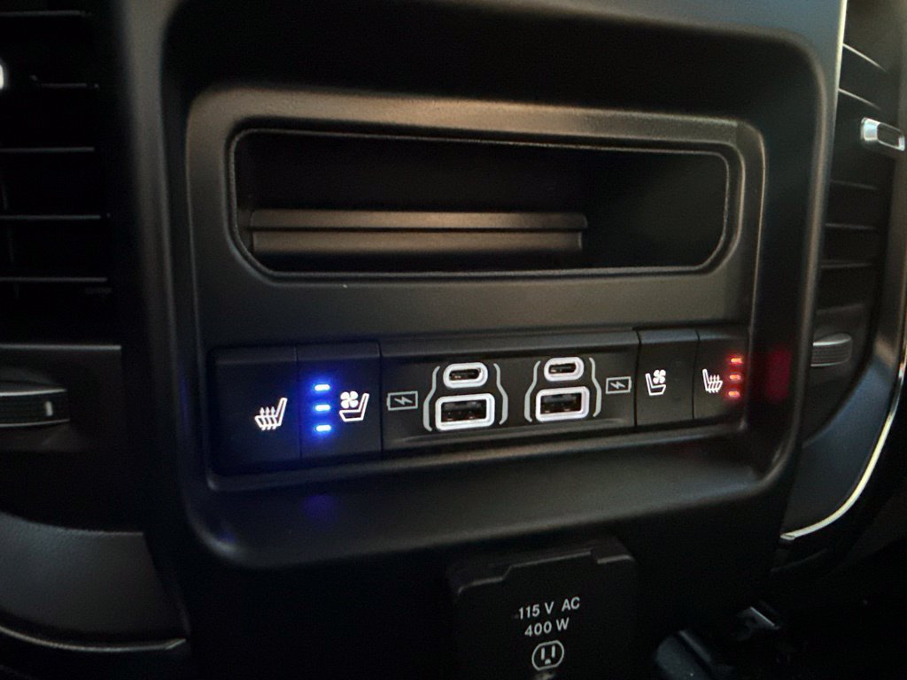 Used 2025 RAM 1500 Limited AWD/4WD image 60