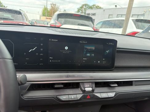 Certified 2024 Kia EV9 GT-Line AWD/4WD image 9
