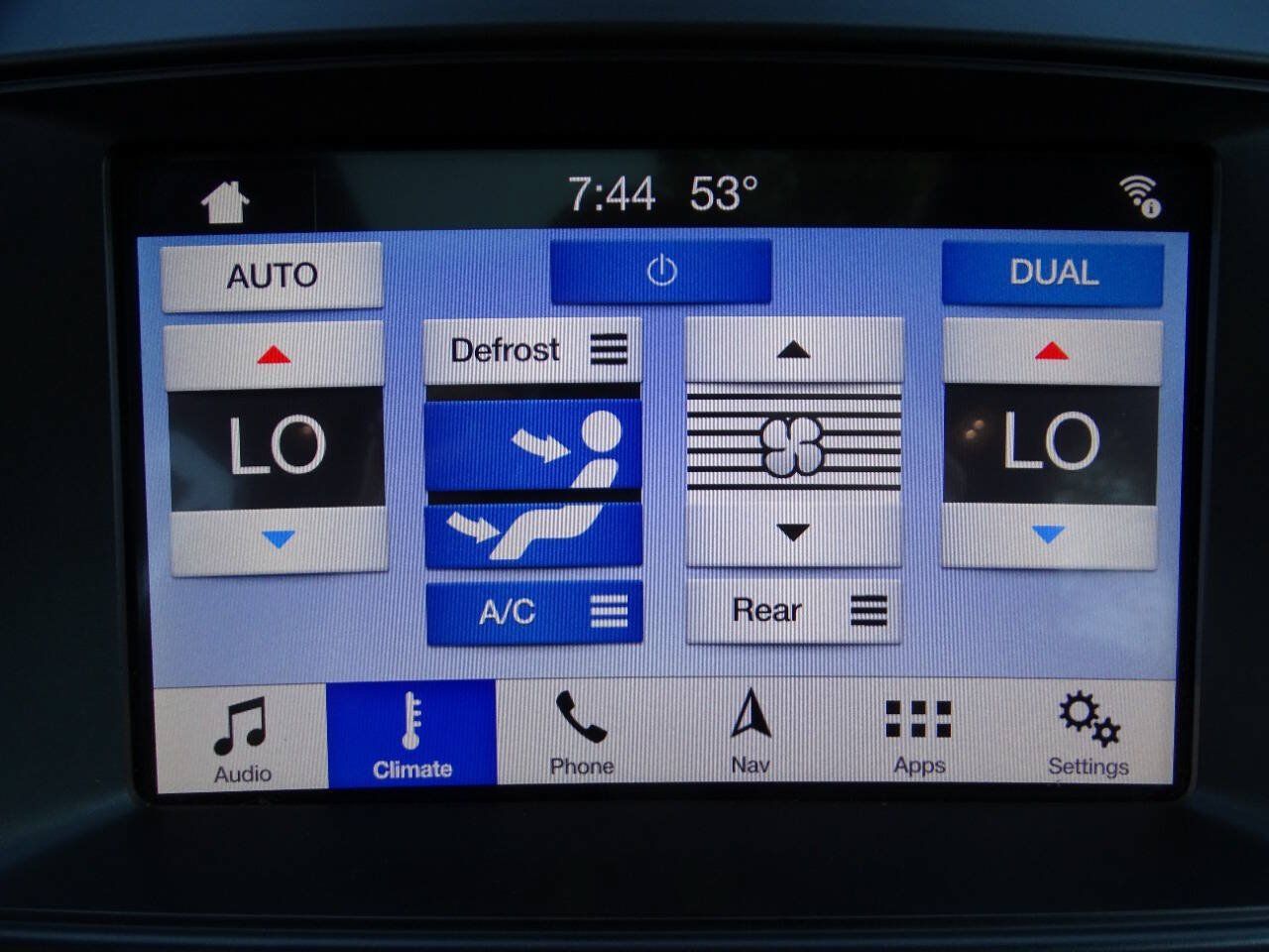 Used 2019 Ford Explorer AWD XLT w/ XLT Sport Appearance Package image 29