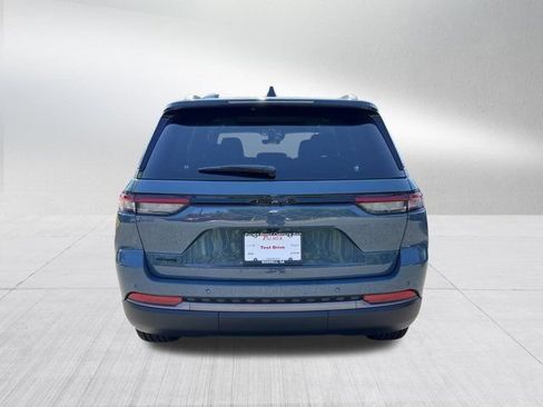 New 2027 Jeep Grand Cherokee Limited AWD/4WD image 6
