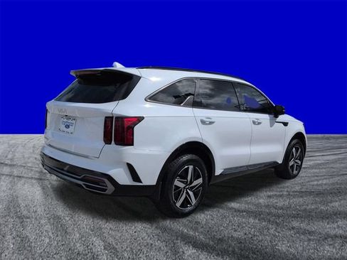 Used 2023 Kia Sorento EX FWD image 4
