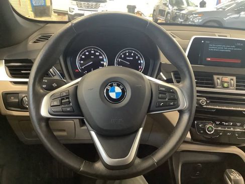 Used 2019 BMW X1 xDrive28i AWD/4WD image 7