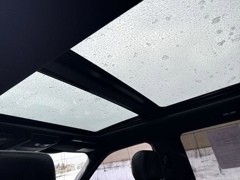 Used 2018 Ford F150 Lariat w/ Equipment Group 502A Luxury image 18