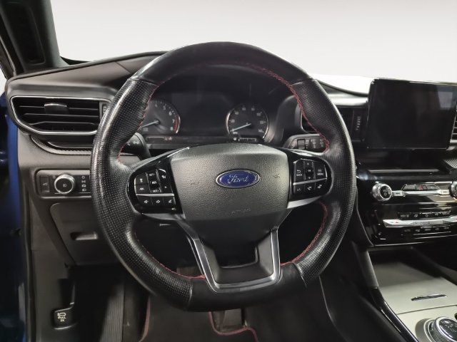 Certified 2022 Ford Explorer ST-Line AWD/4WD image 13