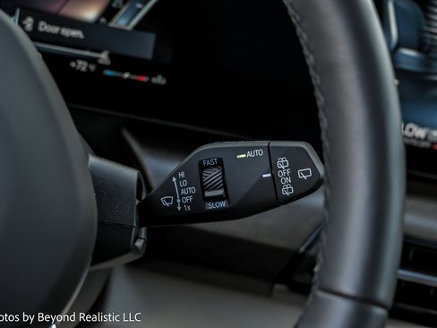 Used 2025 BMW X1 xDrive28i w/ Convenience Package image 39