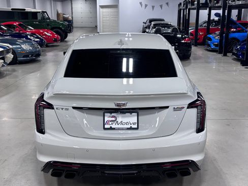 Used 2022 Cadillac CT5 V Blackwing image 9