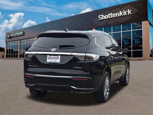 Used 2022 Buick Enclave Avenir w/ Avenir Technology Package image 6