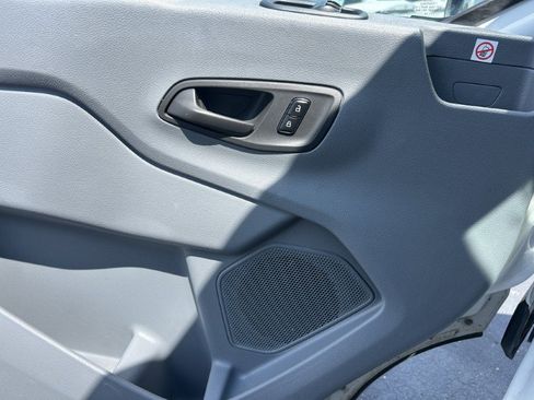 Used 2019 Ford Transit 150 148 Low Roof RWD image 13