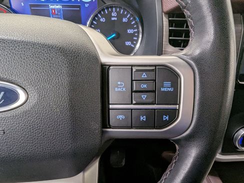 Used 2024 Ford Expedition Limited image 14