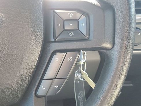 Used 2015 Ford F150 XLT AWD/4WD image 13