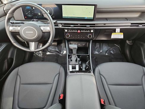 New 2025 Hyundai Tucson SEL image 16