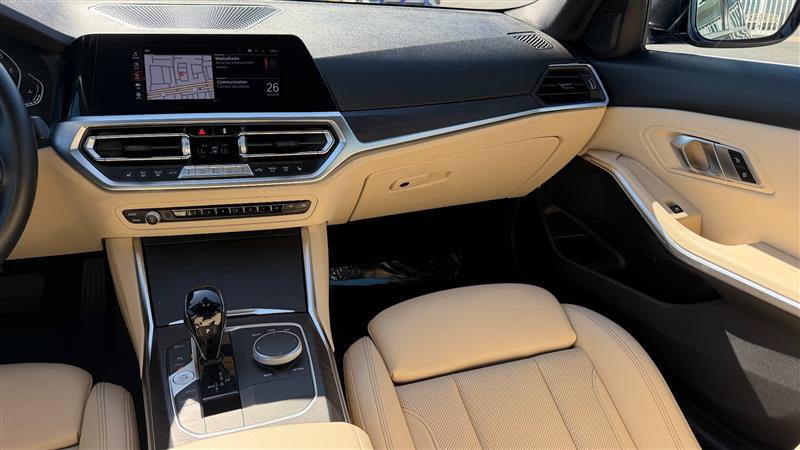 Used 2022 BMW 330i Sedan RWD image 18