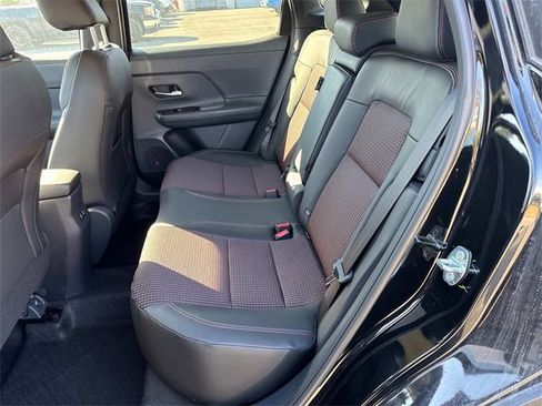 New 2026 Nissan Kicks SR image 15