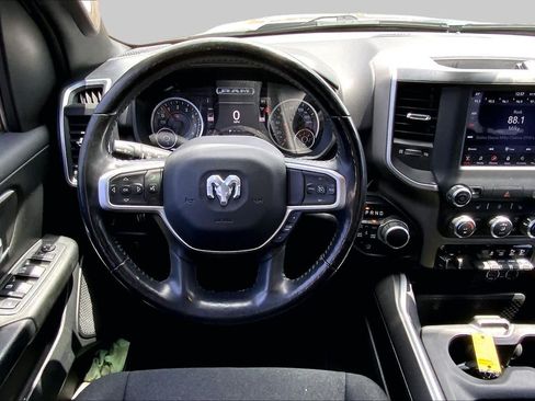 Used 2020 RAM 1500 Big Horn AWD/4WD image 6