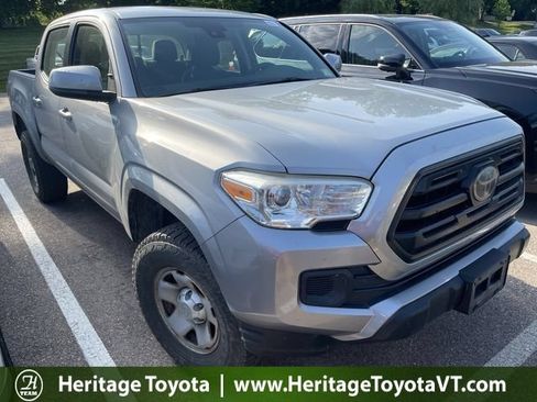Used 2018 Toyota Tacoma SR w/ SR Convenience Package AWD/4WD image 1