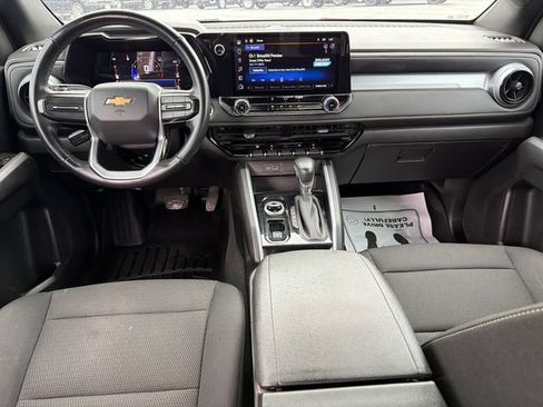 Used 2023 Chevrolet Colorado LT image 22