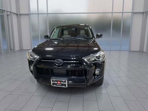 Certified 2021 Toyota 4Runner SR5 Premium image 3