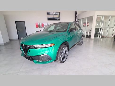 New 2026 Alfa Romeo Tonale w/ Active Assist Package AWD/4WD image 34