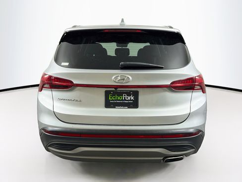 Used 2023 Hyundai Santa Fe SE FWD image 7