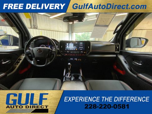 Used 2025 Nissan Frontier PRO-4X w/ Tow Package AWD/4WD image 2